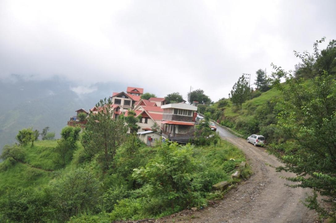 Manla Homes Resort Shimla Eksteriør billede