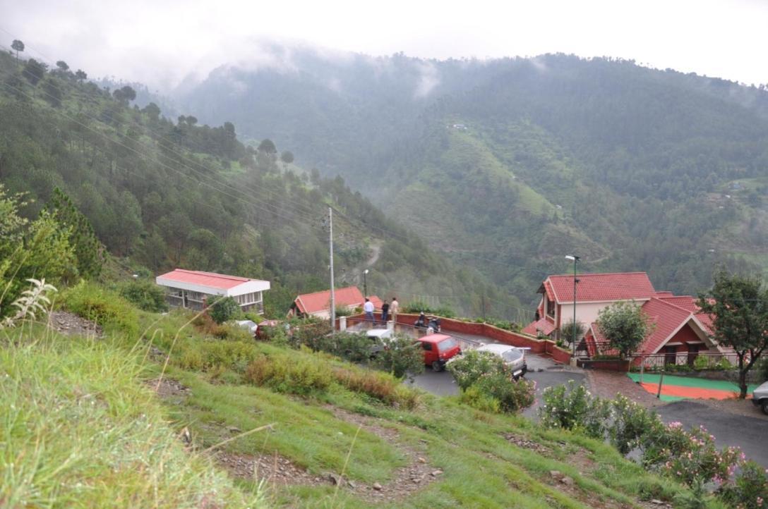 Manla Homes Resort Shimla Eksteriør billede