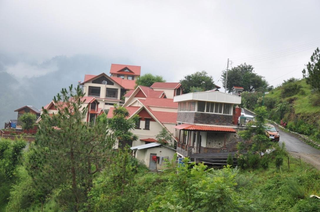 Manla Homes Resort Shimla Eksteriør billede