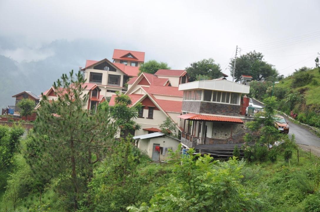 Manla Homes Resort Shimla Eksteriør billede