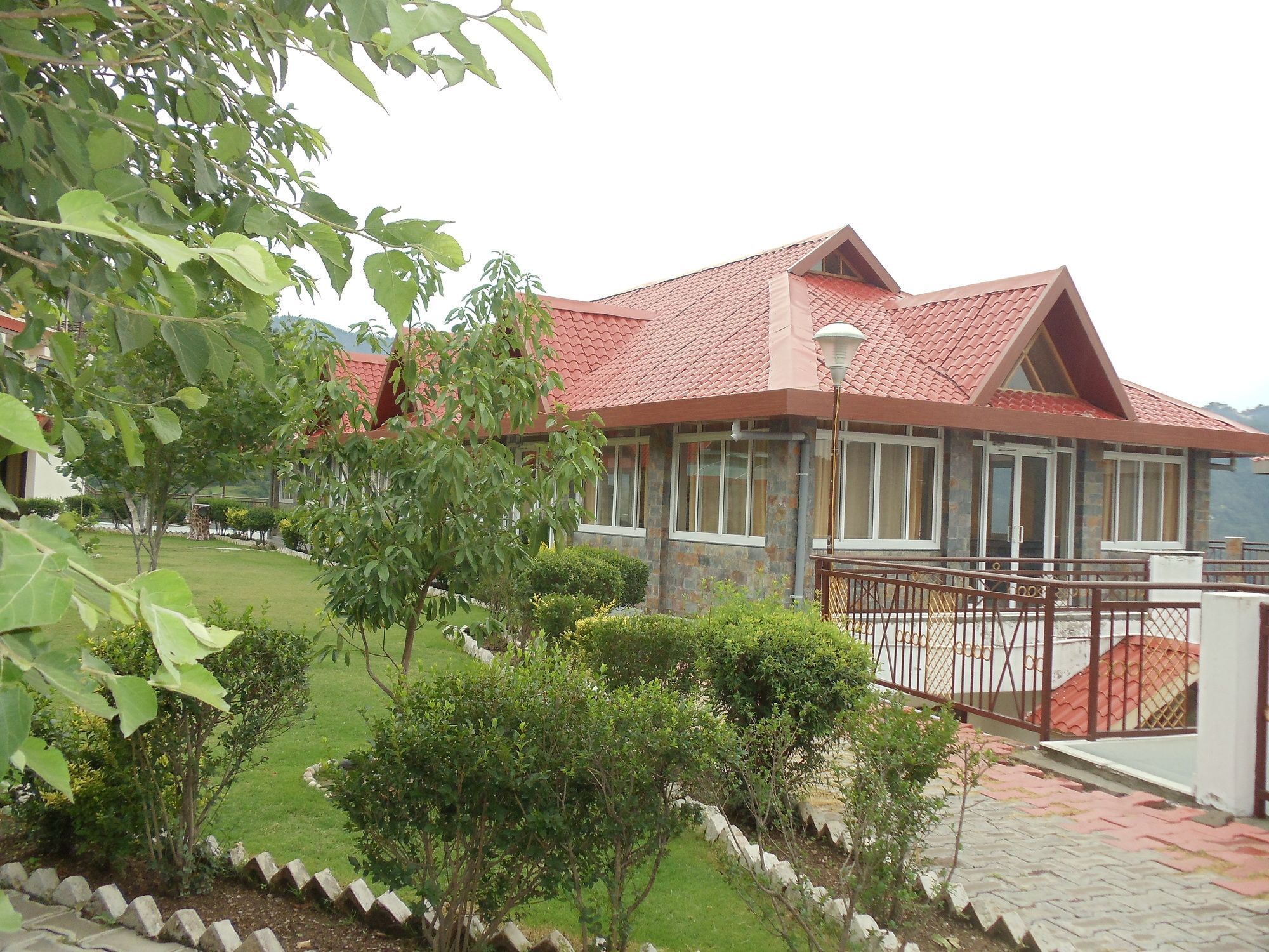 Manla Homes Resort Shimla Eksteriør billede