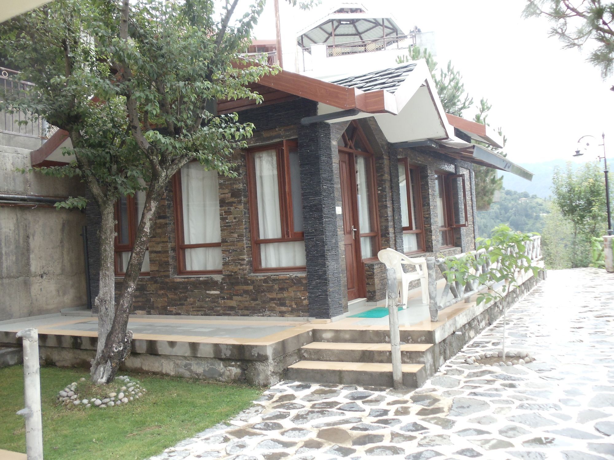 Manla Homes Resort Shimla Eksteriør billede