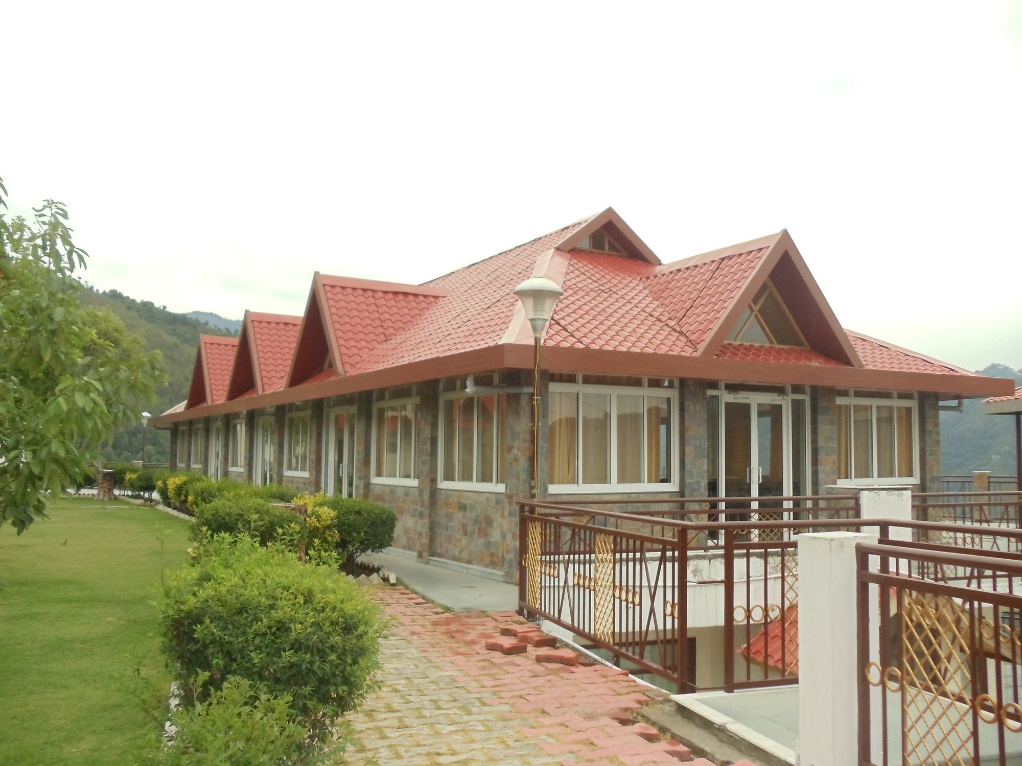 Manla Homes Resort Shimla Eksteriør billede