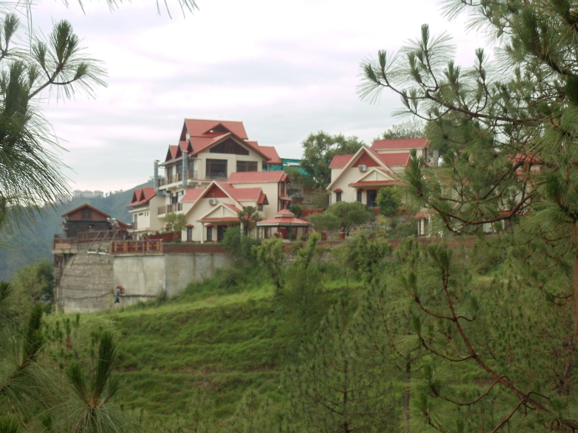 Manla Homes Resort Shimla Eksteriør billede